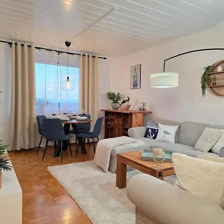 Apartmán Seensucht - Maritimes Mit Seeblick & Balkon, 500 M Zum *